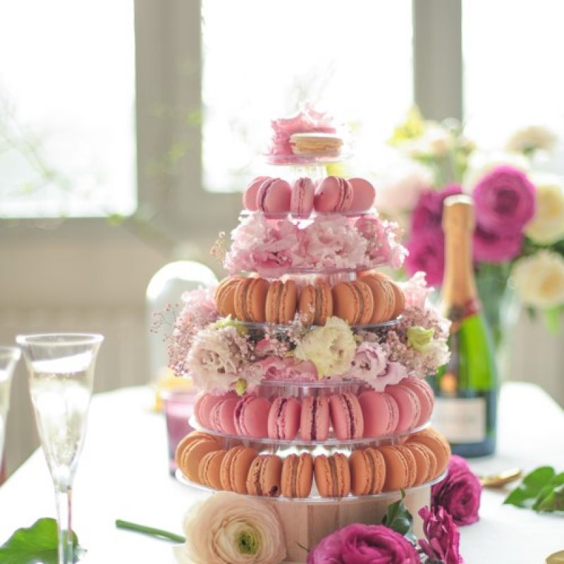pyramide macarons fleurie